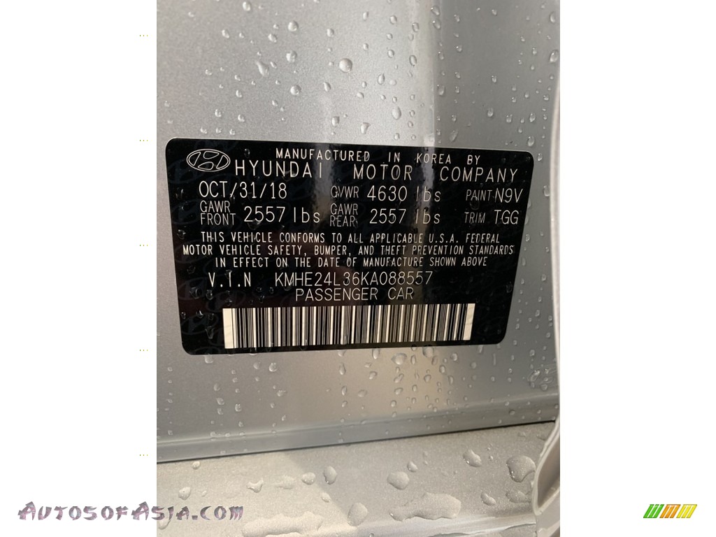 2019 Sonata Hybrid Limited - Ion Silver / Gray photo #18