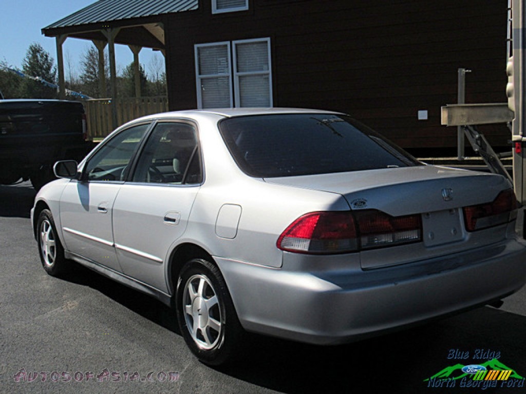 2001 Accord LX Sedan - Satin Silver Metallic / Quartz Gray photo #3