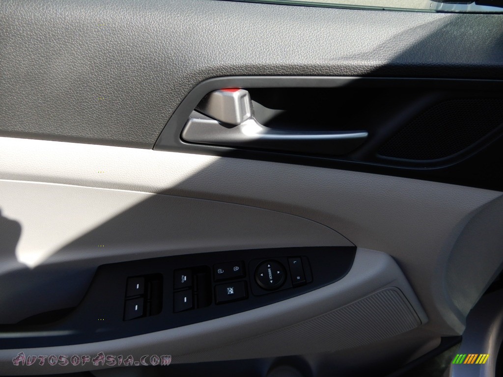 2017 Tucson SE AWD - Molten Silver / Gray photo #15