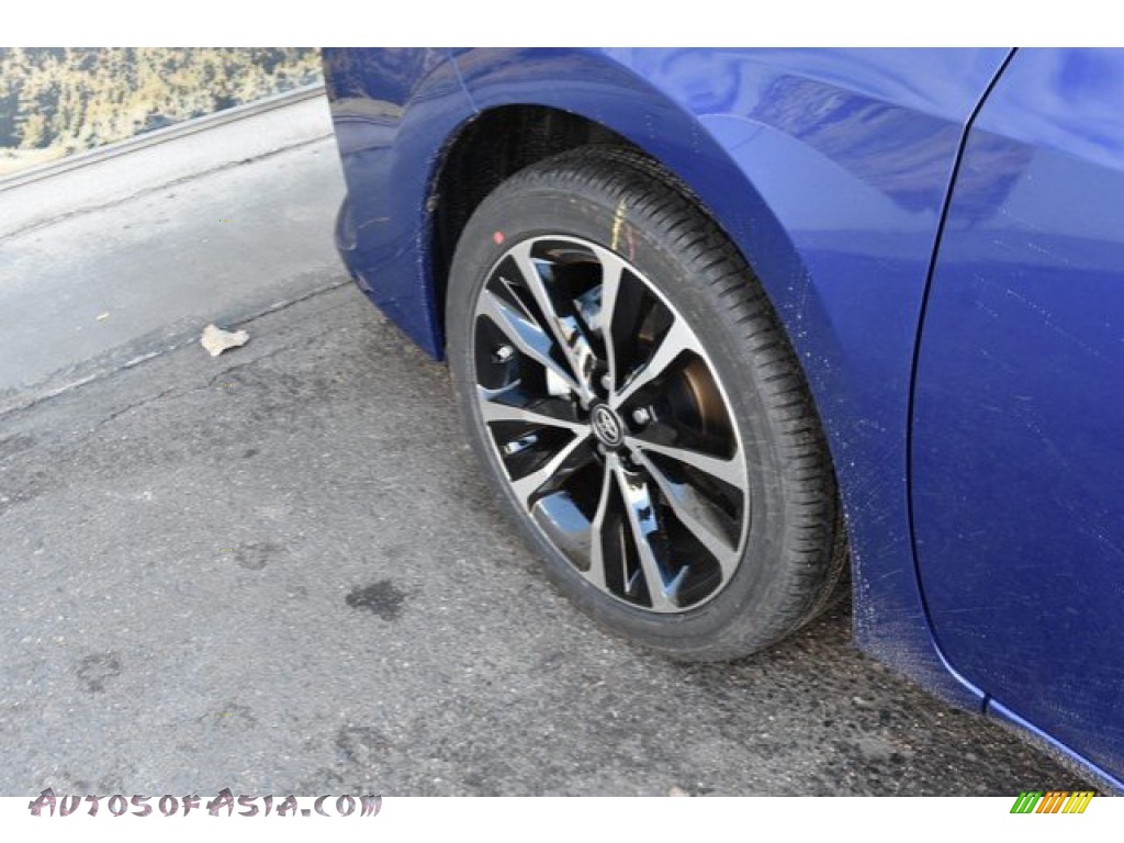 2019 Corolla SE - Blue Crush Metallic / Steel Gray photo #32