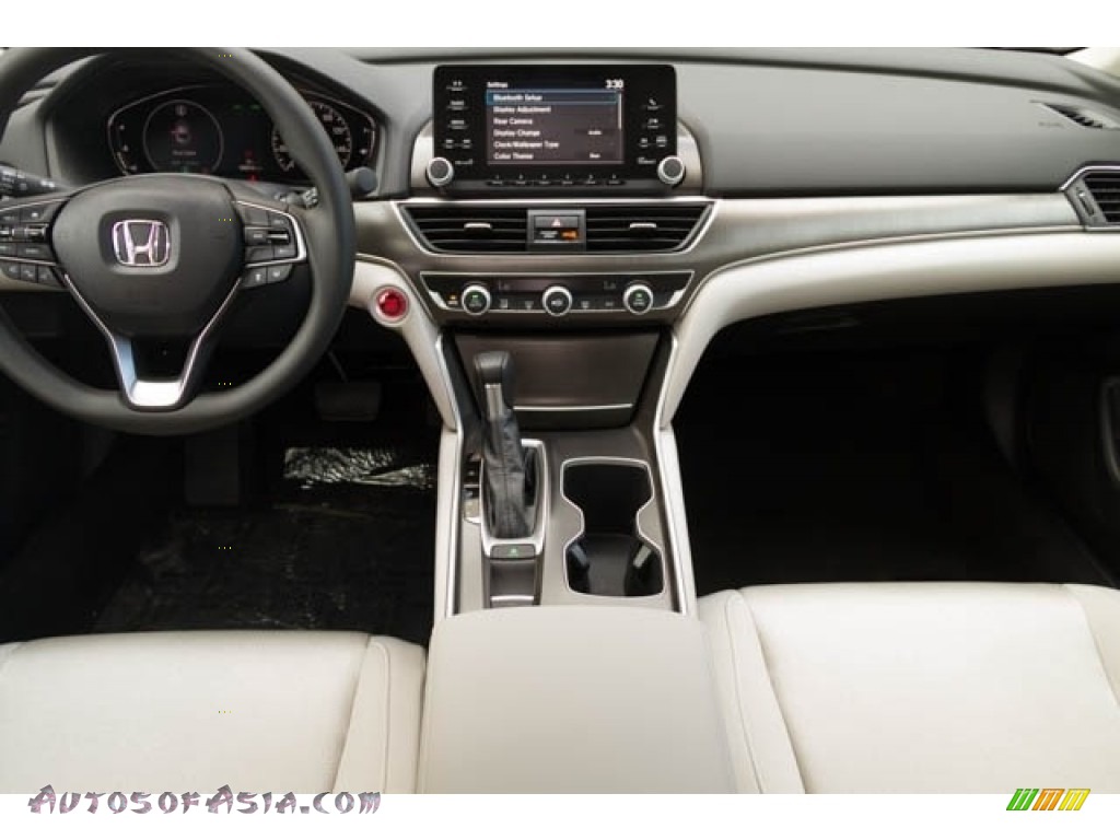 2019 Accord LX Sedan - Platinum White Pearl / Ivory photo #11