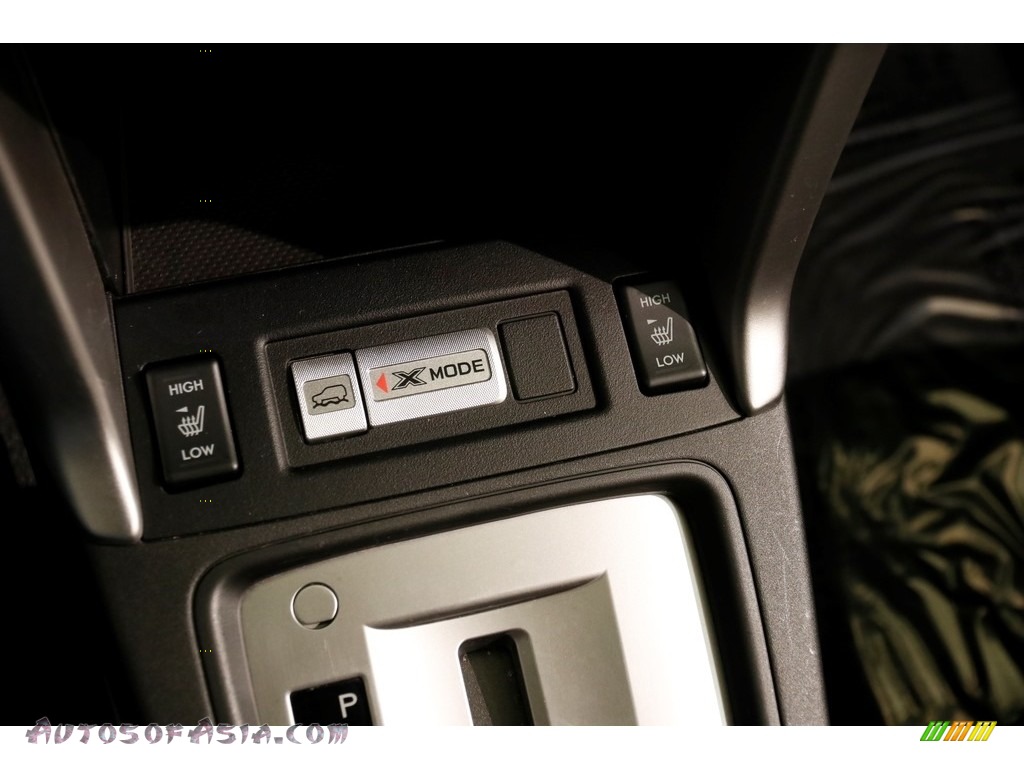 2014 Forester 2.5i Touring - Crystal Black Silica / Black photo #18