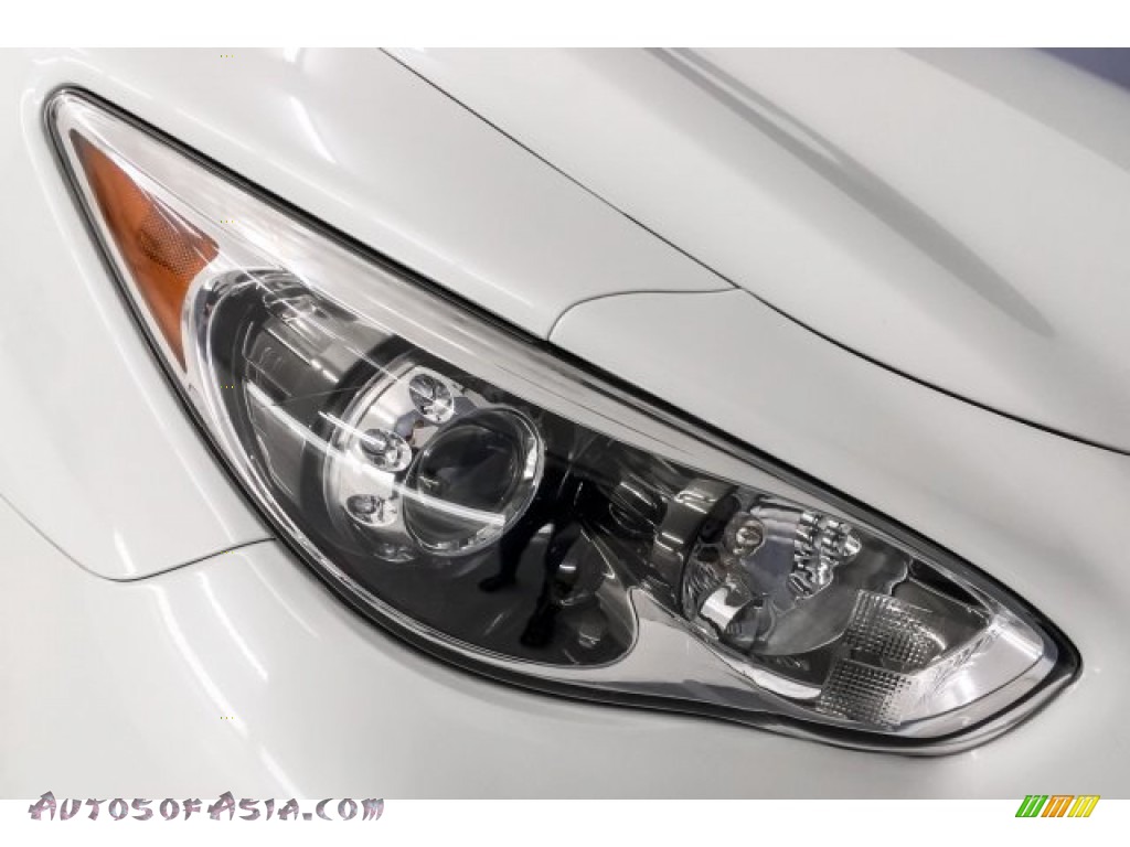 2015 QX60 3.5 AWD - Majestic White / Graphite photo #31