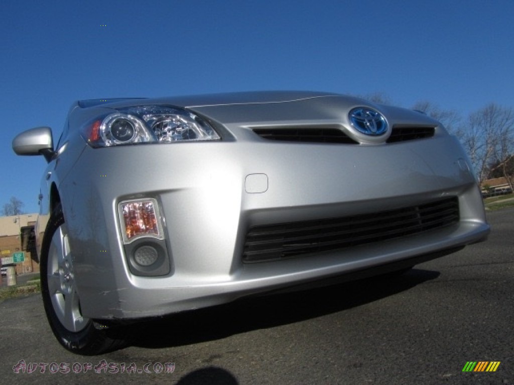 2010 Prius Hybrid III - Classic Silver Metallic / Misty Gray photo #1