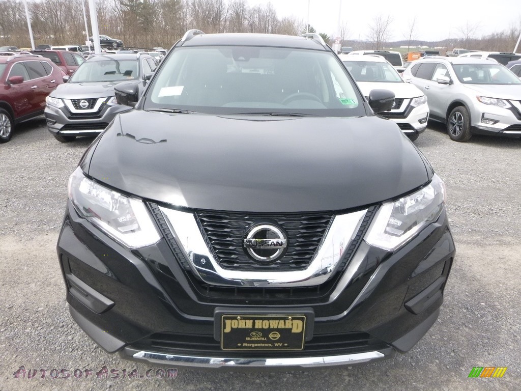 2019 Rogue SV AWD - Magnetic Black / Charcoal photo #9