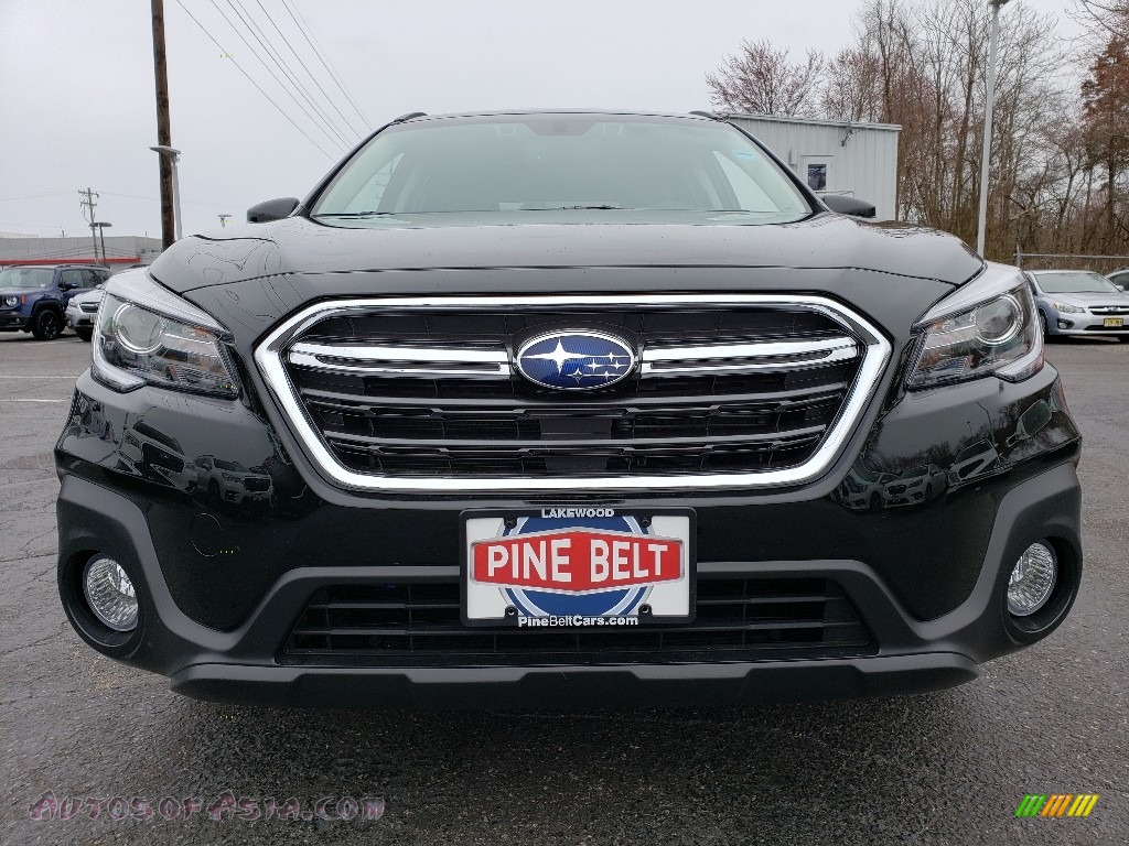 2019 Outback 2.5i Touring - Crystal Black Silica / Java Brown photo #2