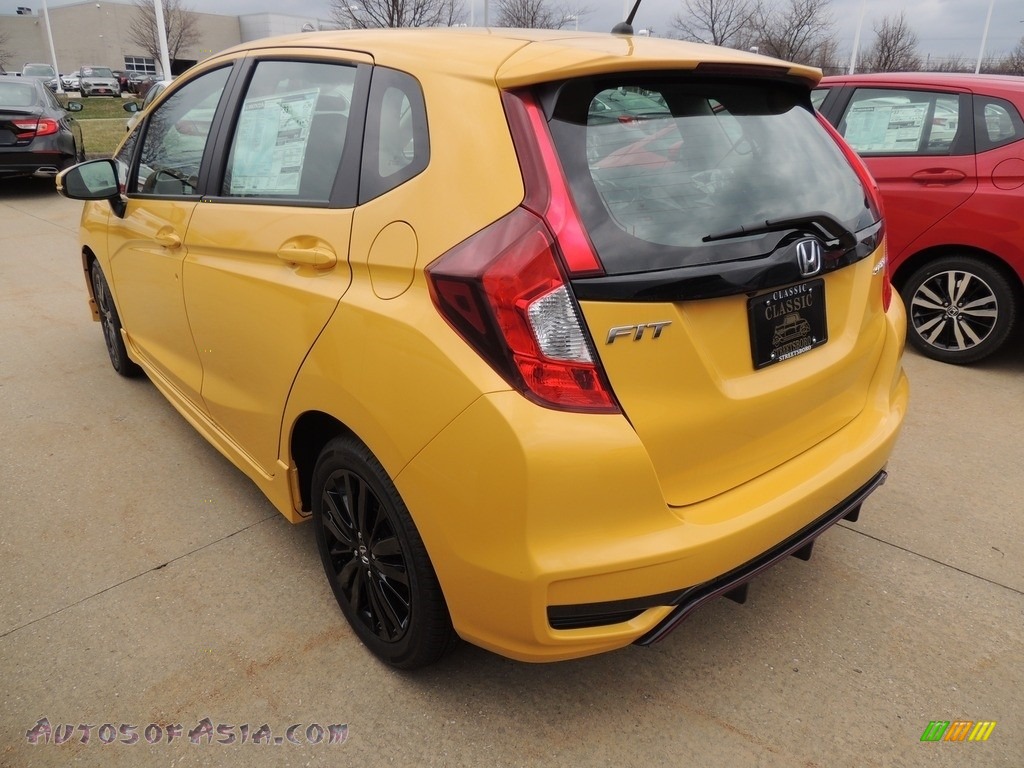 2019 Fit Sport - Helios Yellow Pearl / Black photo #5