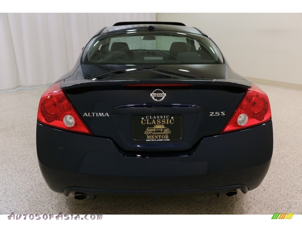 2010 Altima 2.5 S Coupe - Navy Blue / Charcoal photo #18