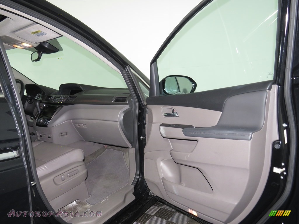2014 Odyssey Touring - Crystal Black Pearl / Gray photo #19