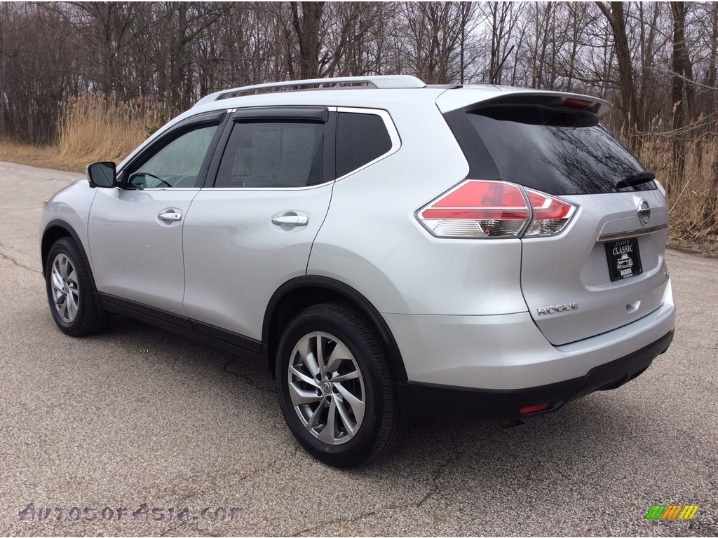 2015 Rogue SV AWD - Brilliant Silver / Charcoal photo #3