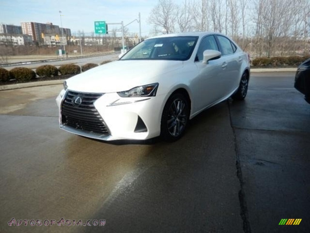 Eminent White Pearl / Chateau Lexus IS 300 AWD