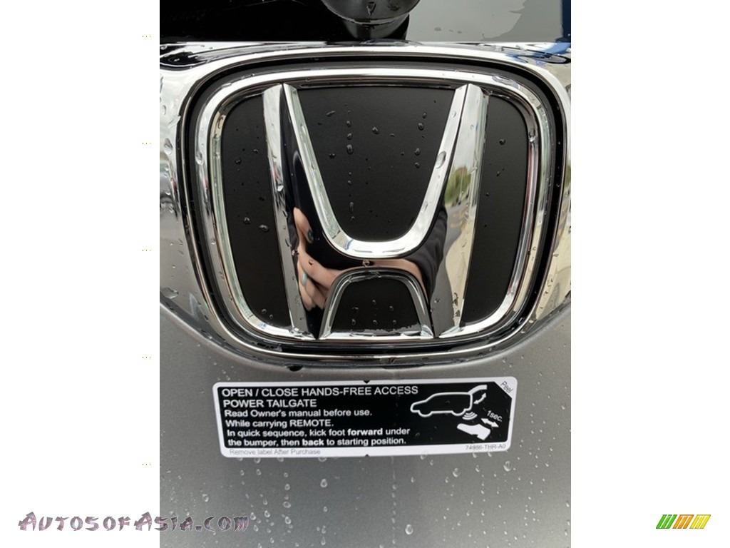 2019 CR-V Touring AWD - Lunar Silver Metallic / Gray photo #20
