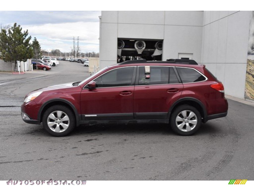 2011 Outback 2.5i Limited Wagon - Ruby Red Pearl / Warm Ivory photo #3