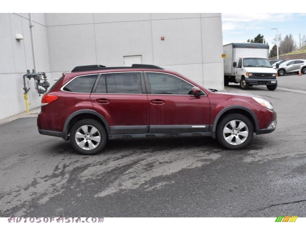 2011 Outback 2.5i Limited Wagon - Ruby Red Pearl / Warm Ivory photo #7