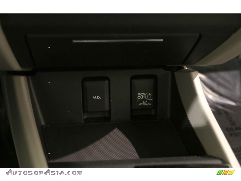 2013 Civic LX Sedan - Dyno Blue Pearl / Gray photo #16