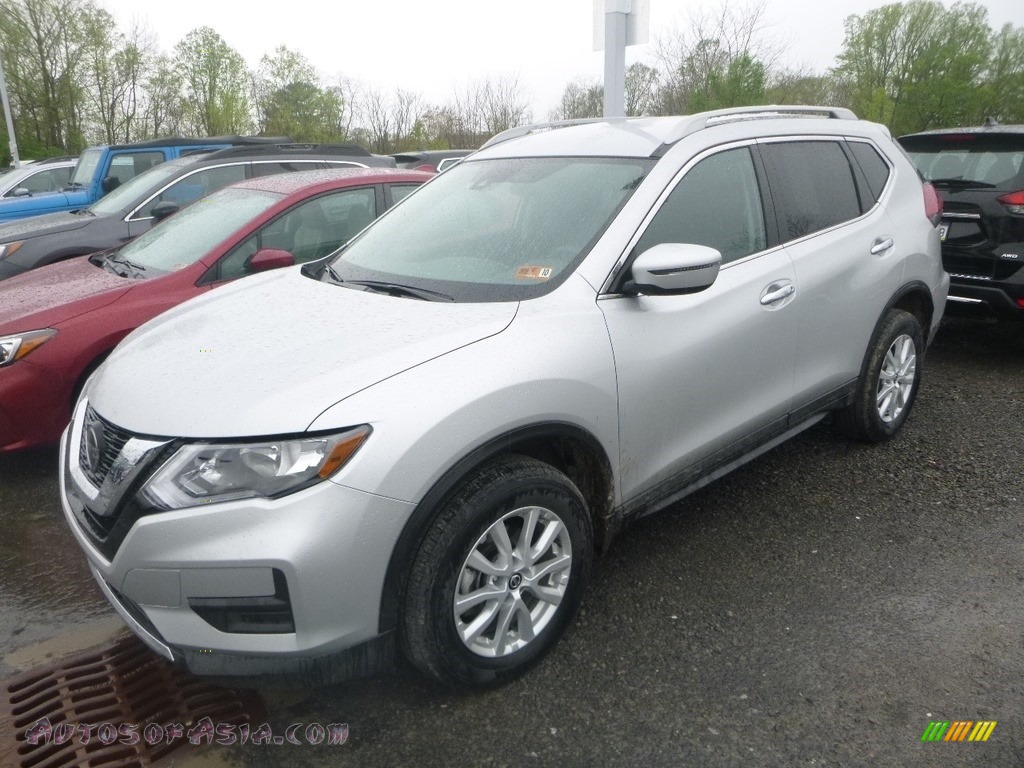 2019 Rogue S AWD - Brilliant Silver / Charcoal photo #5
