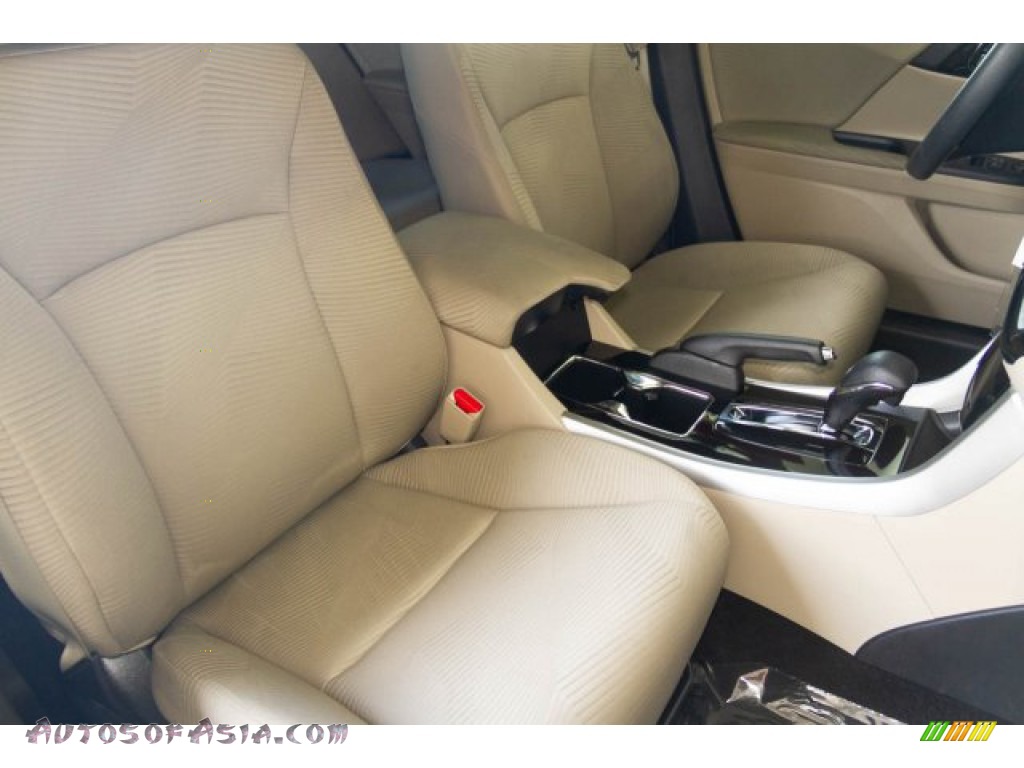 2016 Accord LX Sedan - Crystal Black Pearl / Black photo #23