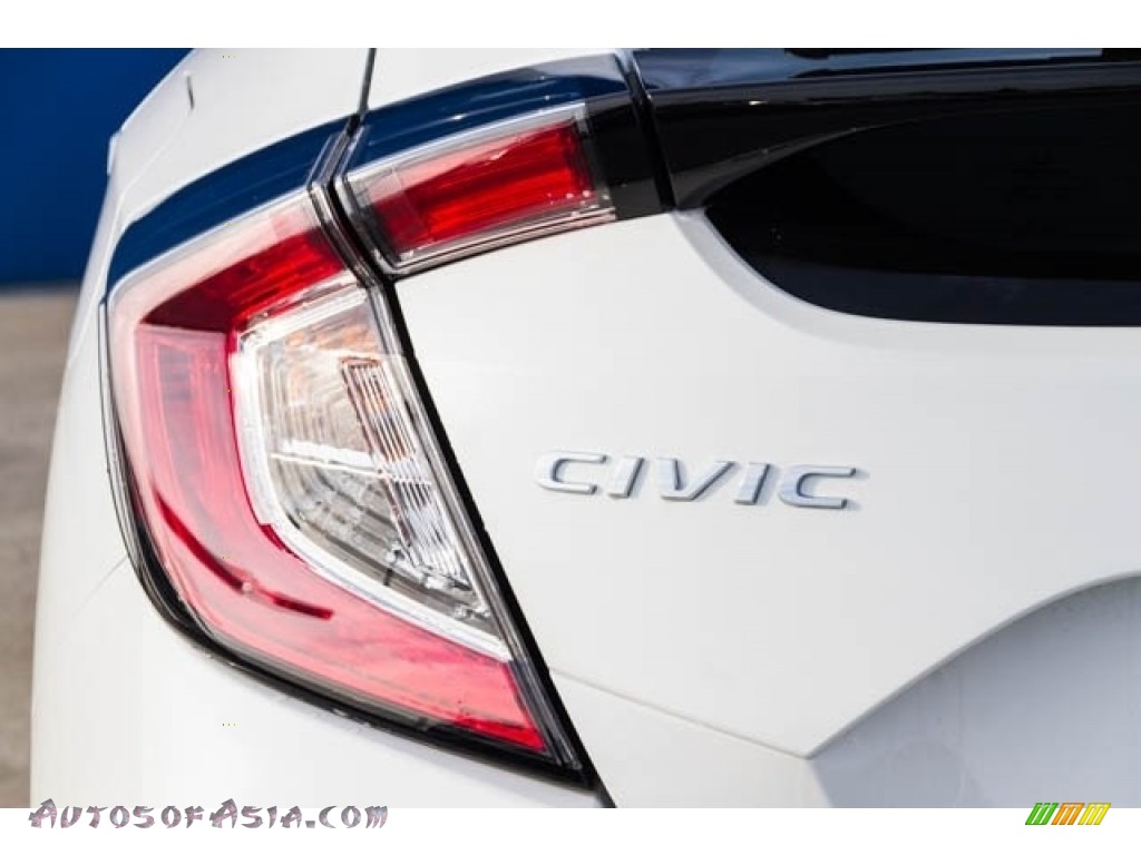 2019 Civic Sport Touring Hatchback - White Orchid Pearl / Black photo #3