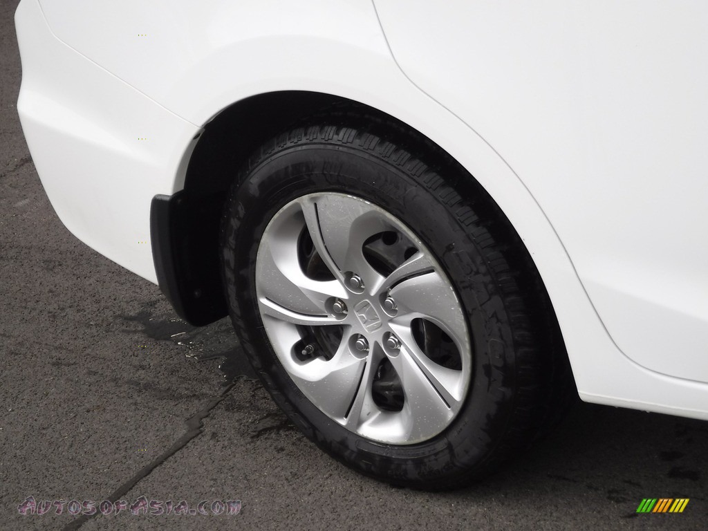 2013 Civic LX Sedan - Taffeta White / Gray photo #3