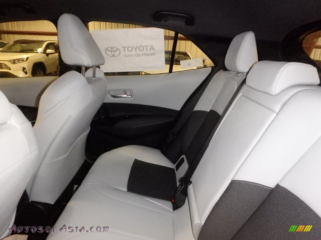 2019 Corolla Hatchback XSE - Blizzard White Pearl / Moonstone photo #7
