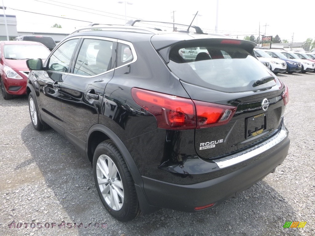 2019 Rogue Sport SV AWD - Magnetic Black Pearl / Charcoal photo #6