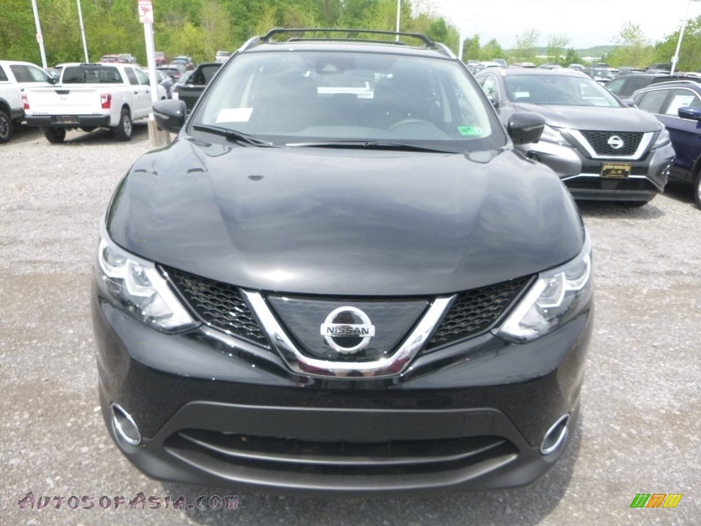 2019 Rogue Sport SV AWD - Magnetic Black Pearl / Charcoal photo #9