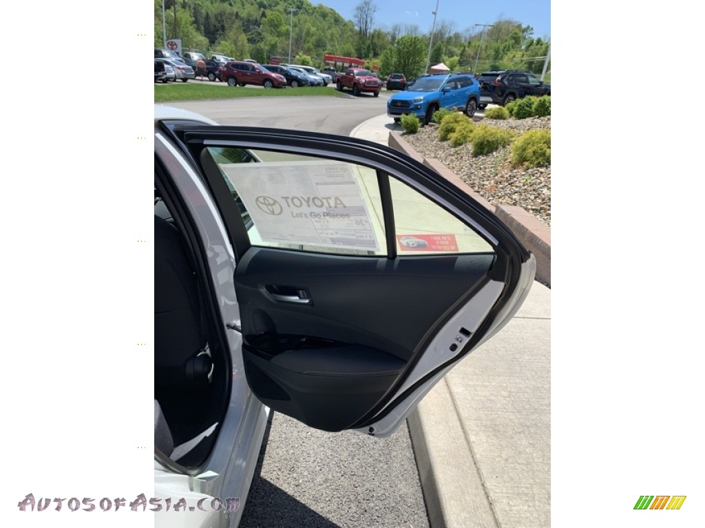 2019 Corolla Hatchback SE - Blizzard White Pearl / Black photo #23
