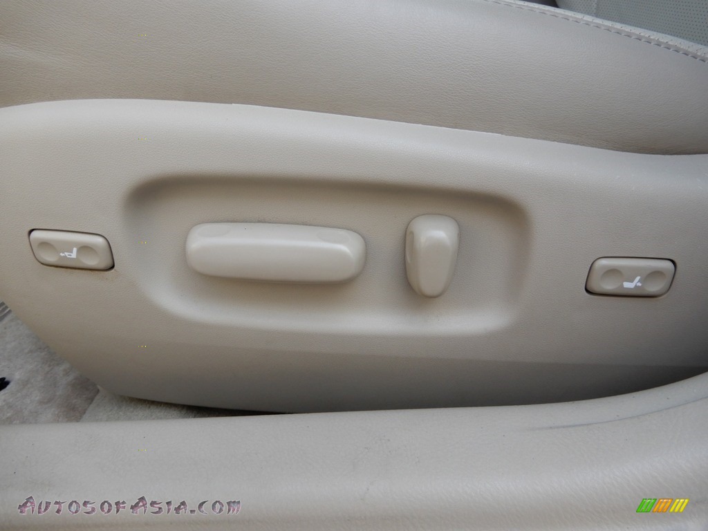 2012 Avalon Limited - Blizzard White Pearl / Ivory photo #20