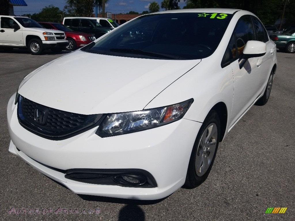 2013 Civic LX Sedan - Taffeta White / Gray photo #7