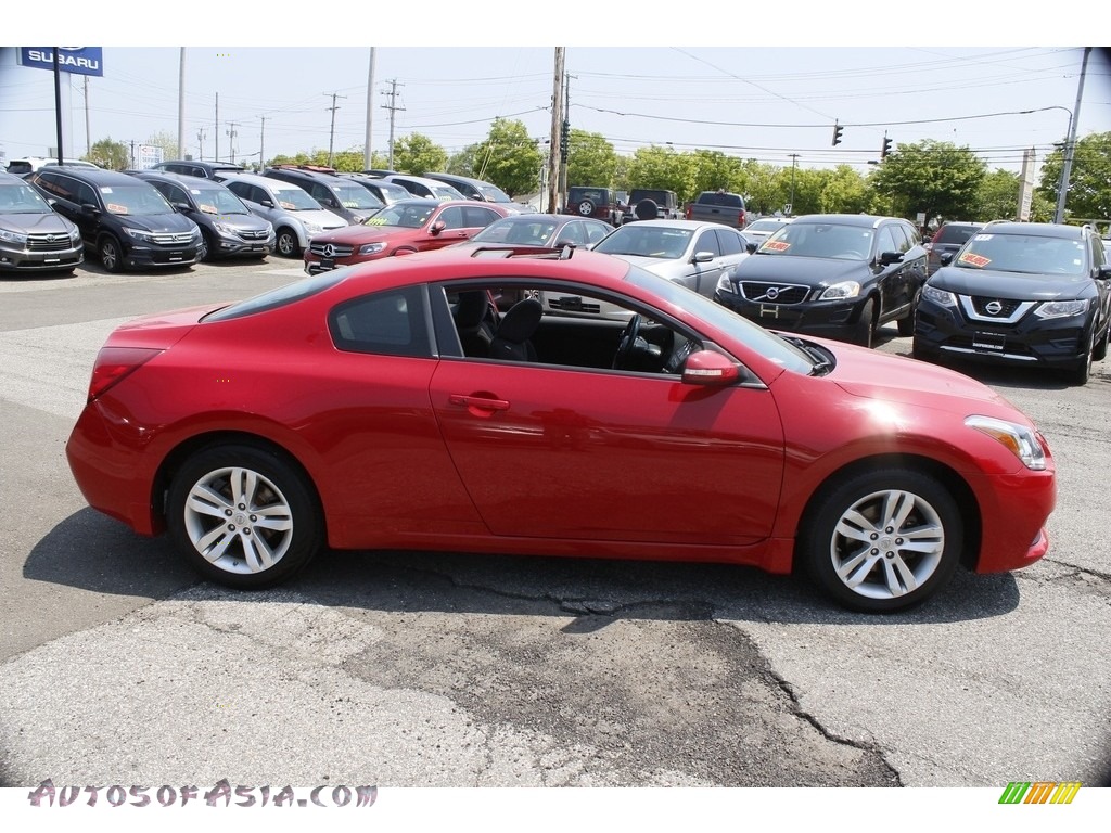 2012 Altima 2.5 S Coupe - Red Alert / Charcoal photo #4