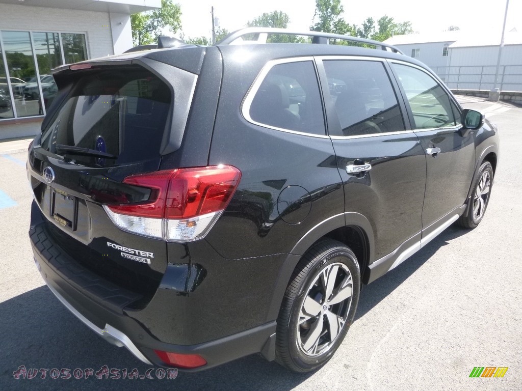 2019 Forester 2.5i Touring - Crystal Black Silica / Black photo #4
