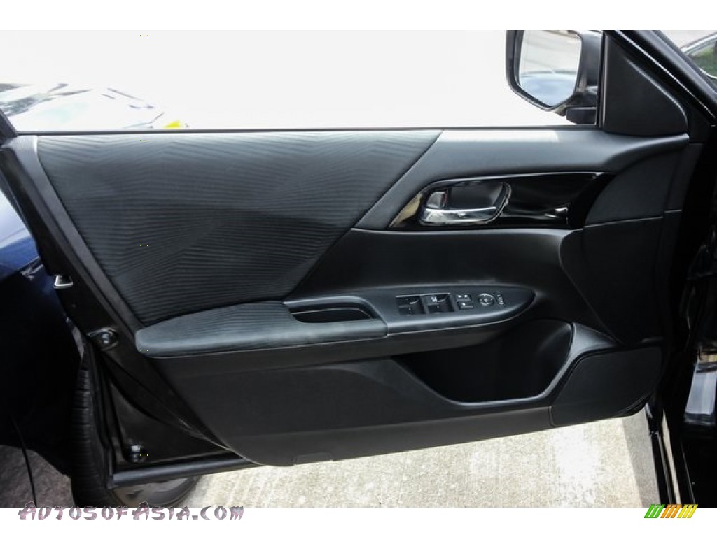 2016 Accord LX Sedan - Crystal Black Pearl / Black photo #18