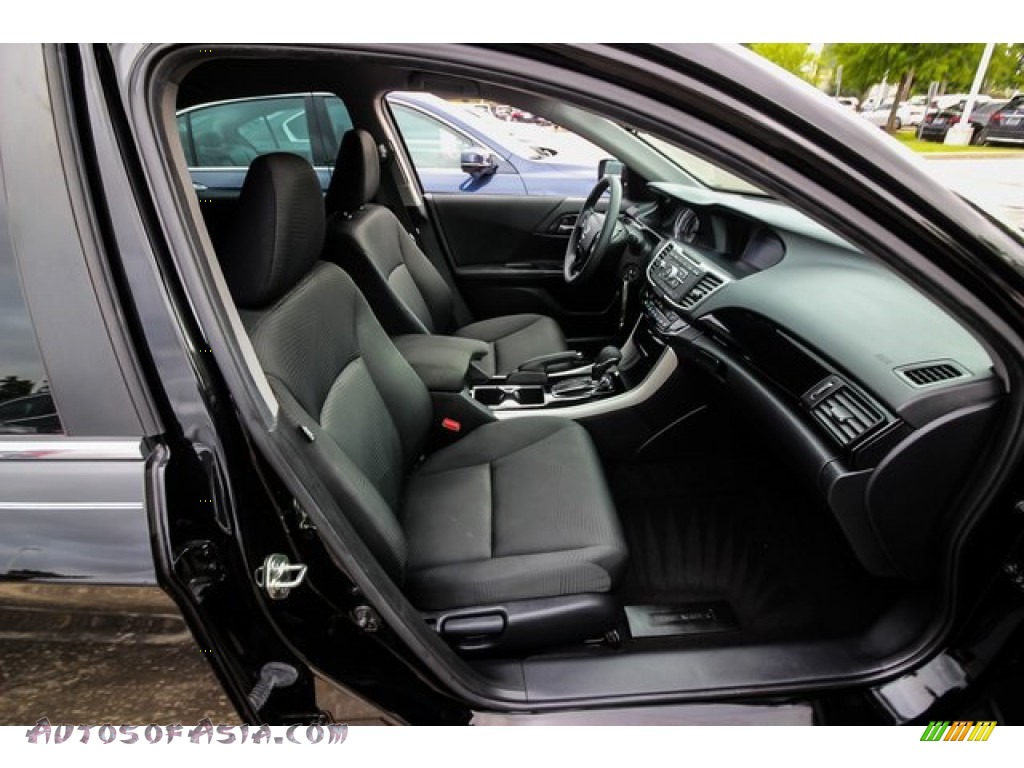 2016 Accord LX Sedan - Crystal Black Pearl / Black photo #26