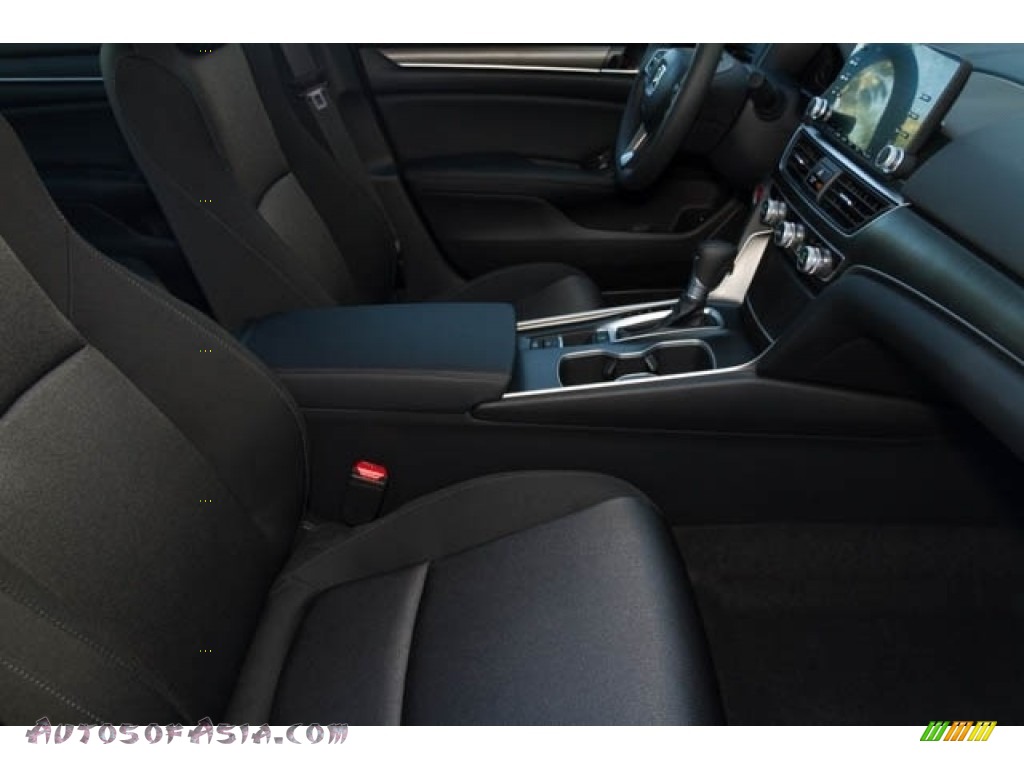 2019 Accord LX Sedan - Crystal Black Pearl / Black photo #31