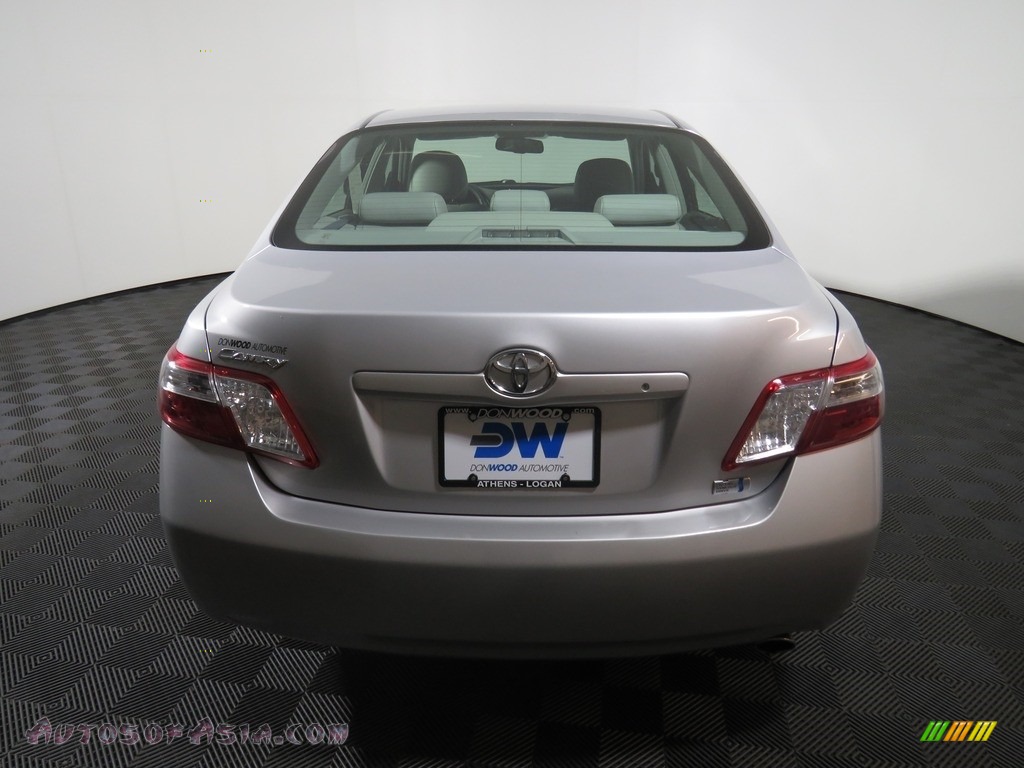 2008 Camry Hybrid - Classic Silver Metallic / Bisque photo #11
