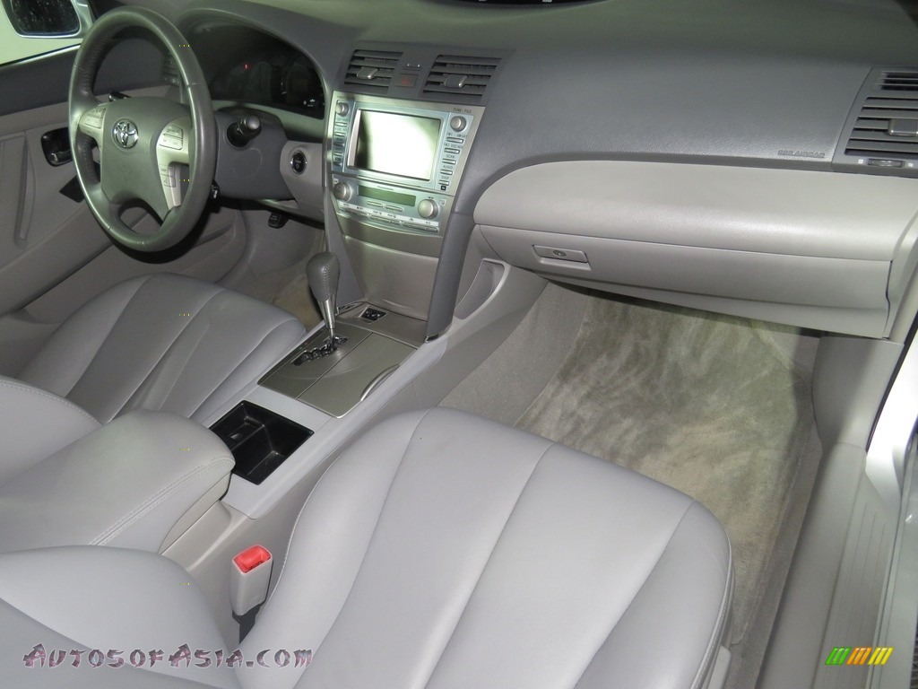 2008 Camry Hybrid - Classic Silver Metallic / Bisque photo #31