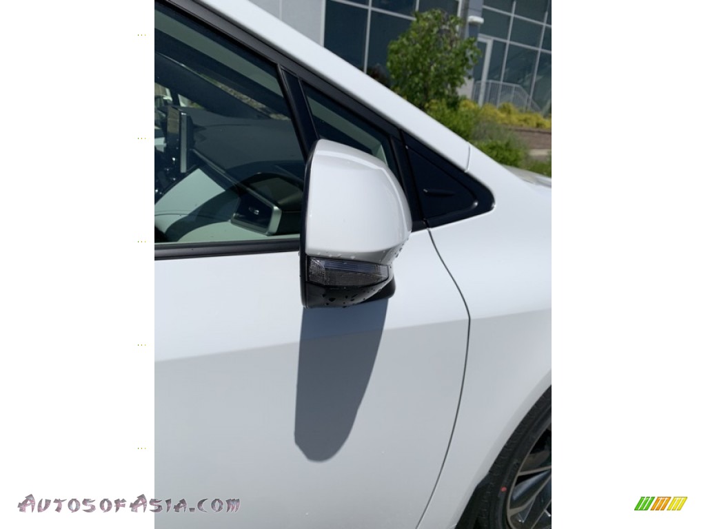 2020 Corolla SE - Super White / Black photo #34