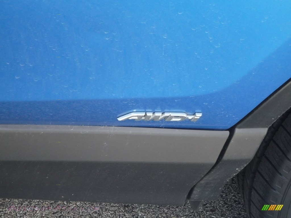 2016 RAV4 XLE AWD - Electric Storm Blue / Ash photo #7