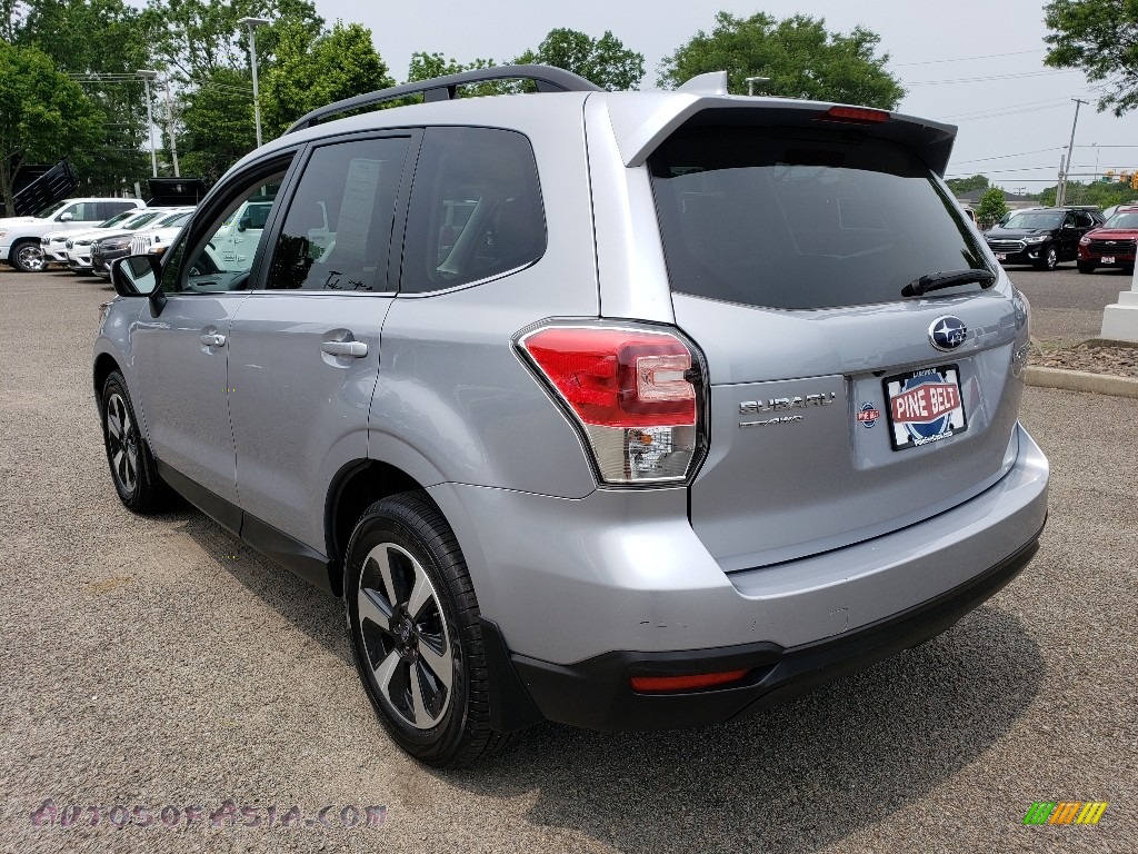 2017 Forester 2.5i Limited - Ice Silver Metallic / Gray photo #5