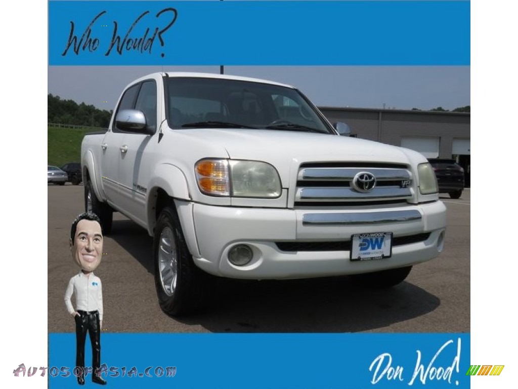 Natural White / Light Charcoal Toyota Tundra SR5 Double Cab 4x4