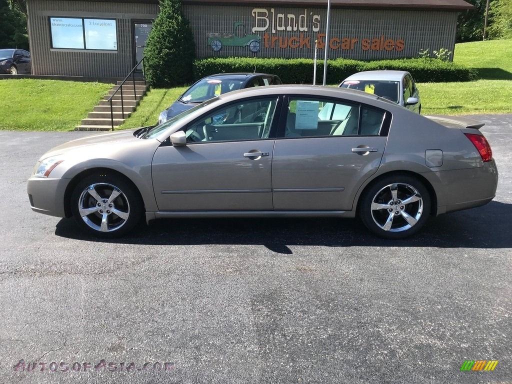 Pebble Beach Metallic / Cafe Latte Nissan Maxima 3.5 SE