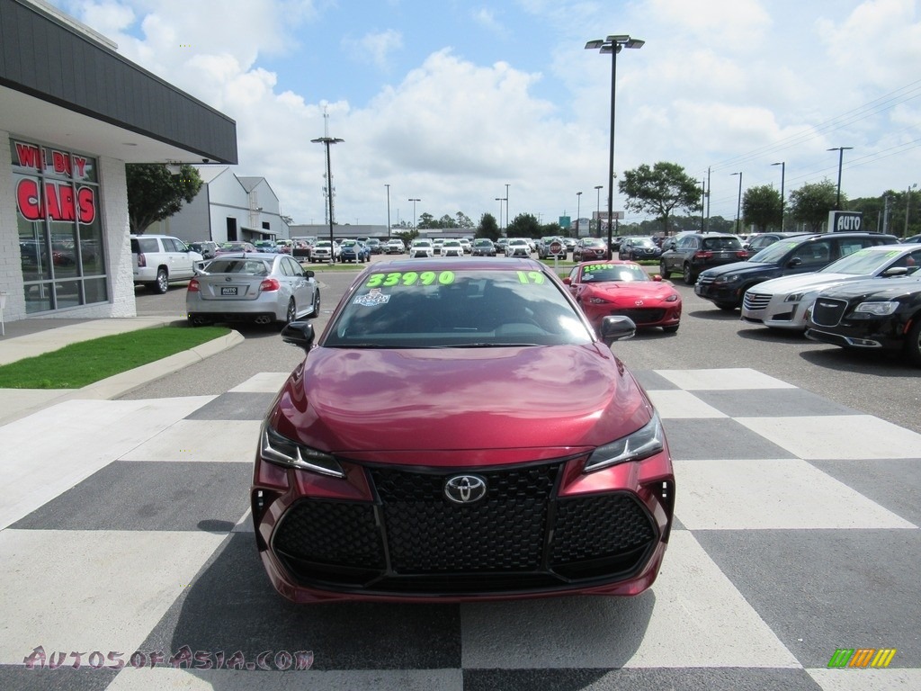 2019 Avalon Touring - Ruby Flare Pearl / Black photo #2