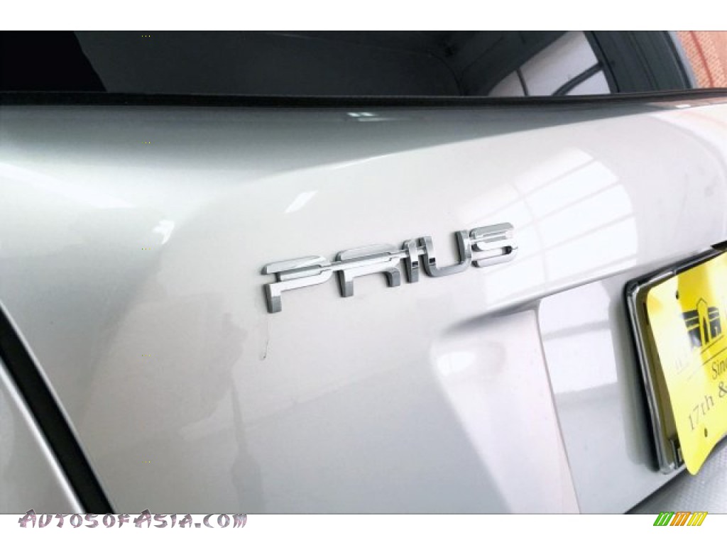 2016 Prius Four - Classic Silver Metallic / Black photo #7