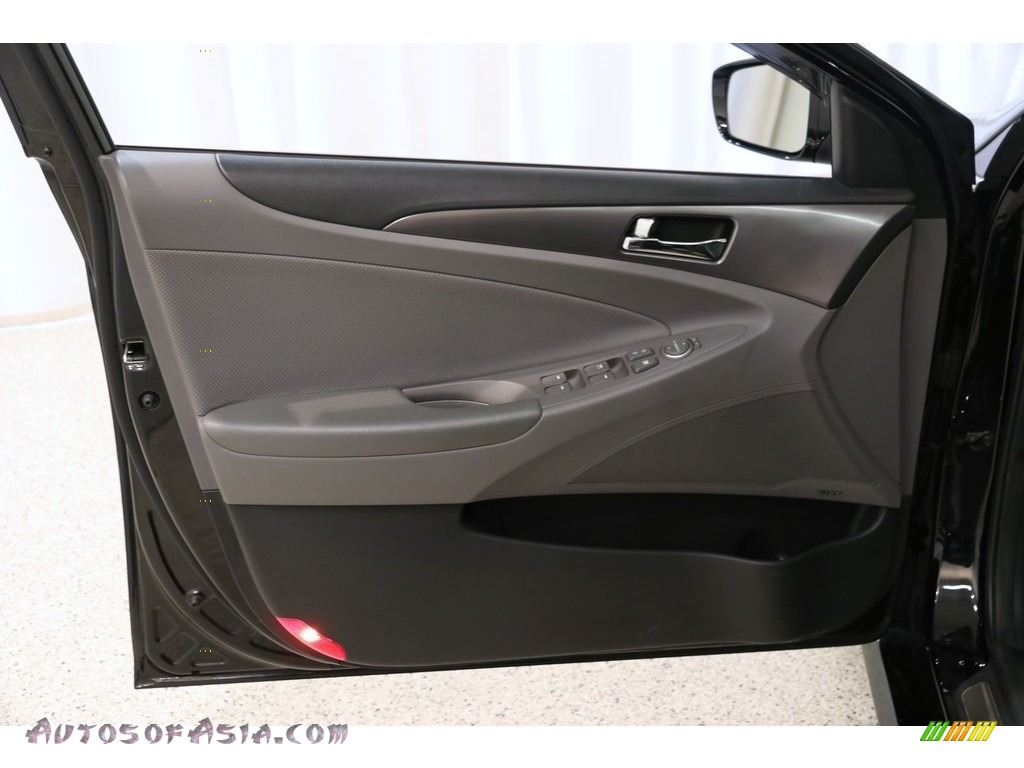 2013 Sonata Hybrid Limited - Black Onyx Pearl / Gray photo #4