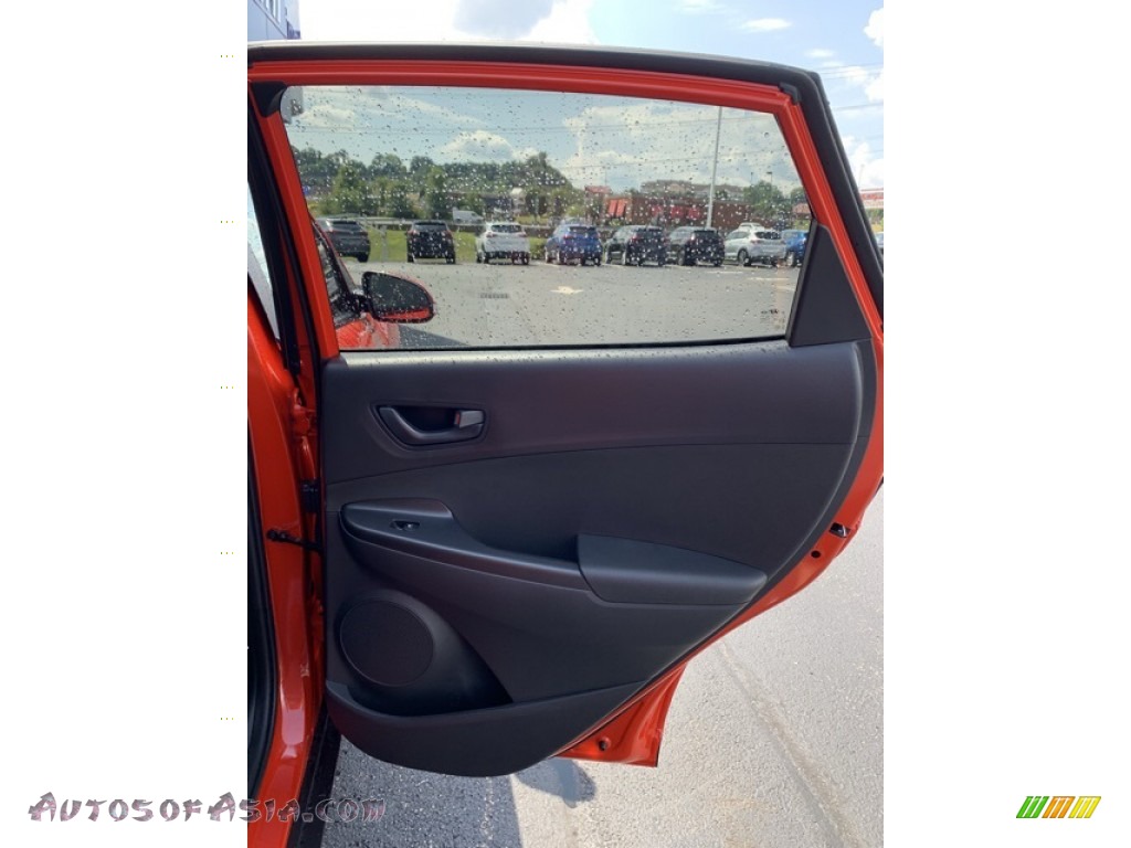 2020 Kona SEL AWD - Sunset Orange / Black photo #24
