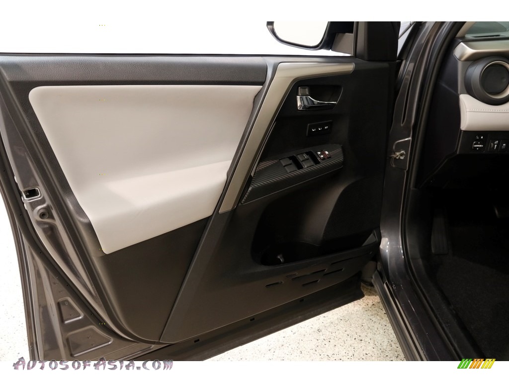 2015 RAV4 Limited AWD - Magnetic Gray Metallic / Ash photo #4