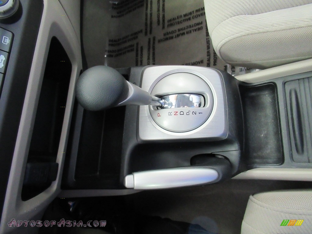 2011 Civic LX Sedan - Polished Metal Metallic / Gray photo #31