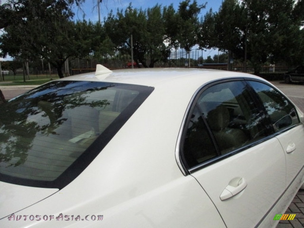 2006 RL 3.5 AWD Sedan - Premium White Pearl / Taupe photo #50
