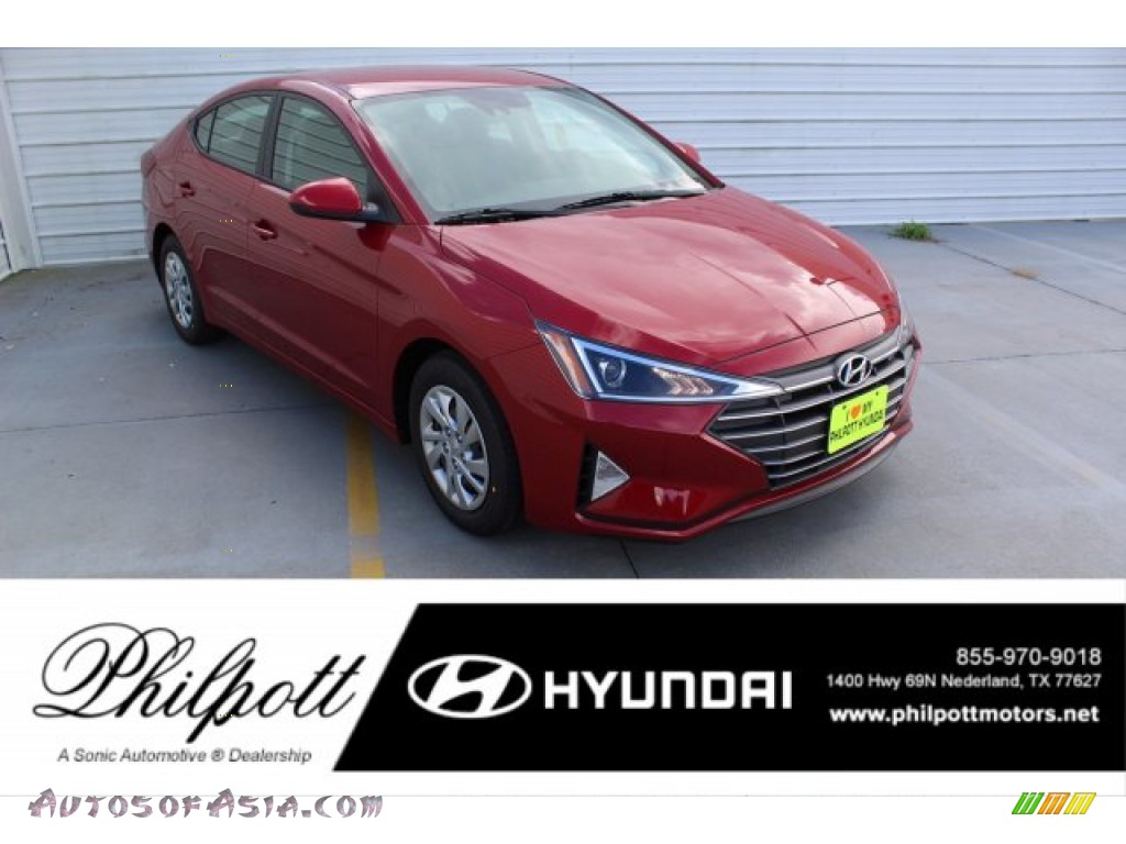 Scarlet Red Pearl / Gray Hyundai Elantra SE