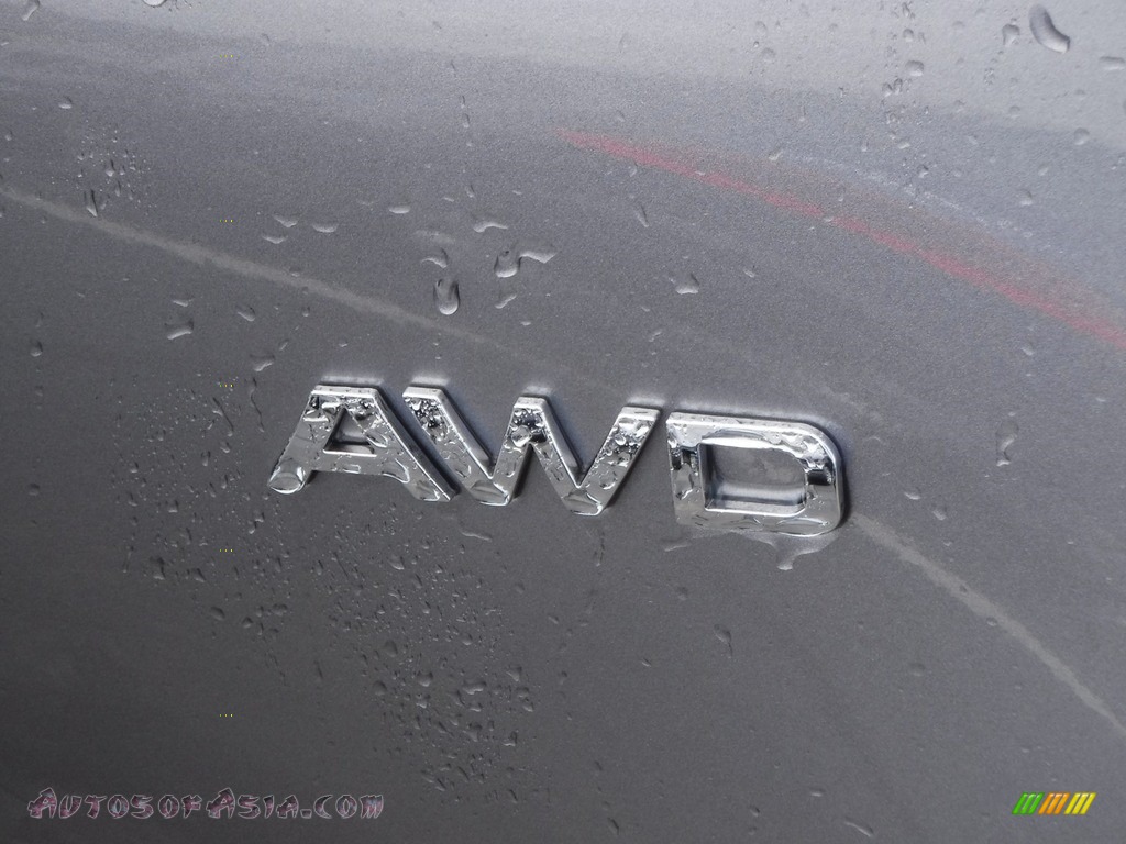 2017 Sportage LX AWD - Mineral Silver / Black photo #4